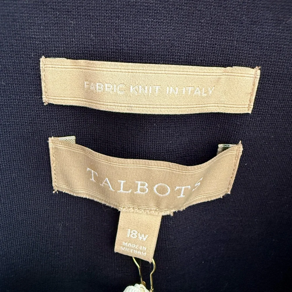 NWT: Talbots Women's Classic Navy Blazer with White Trim, 18W - Picture 3 of 8